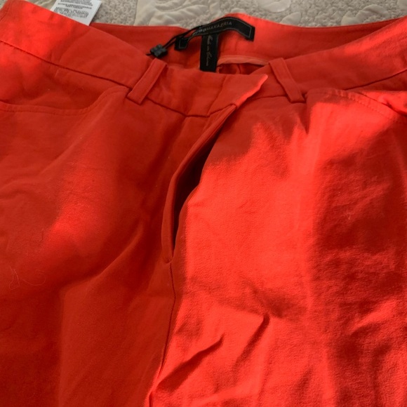 Bcbg Maxazria Size 08 Red Pant Never worn - Picture 5 of 7